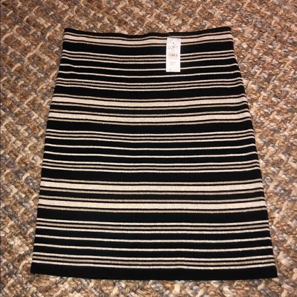 NWT
LOFT Black & Shimmery Gold Stripe Skirt - Sz SP - Picture 9 of 16